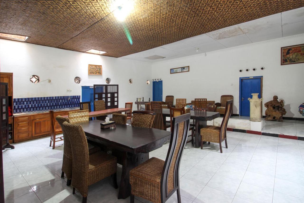 Reddoorz Near Rumah Sakit Wirosaban Salakan Kültér fotó
