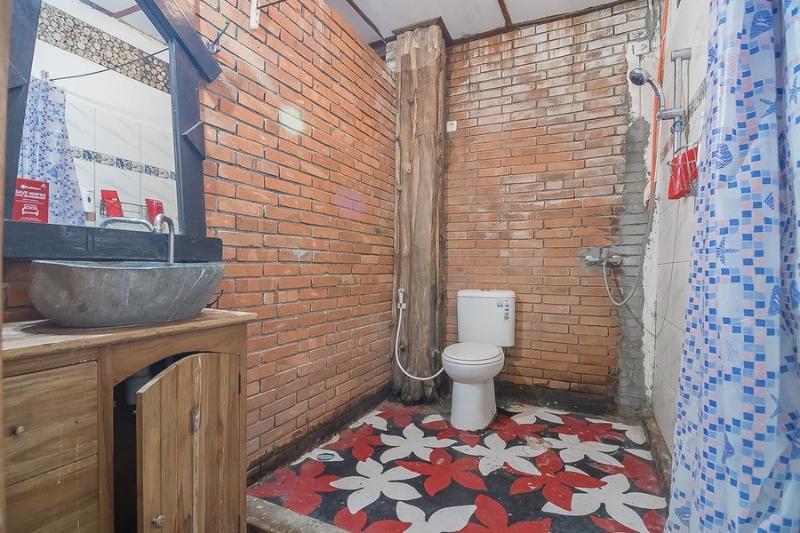 Reddoorz Near Rumah Sakit Wirosaban Salakan Kültér fotó
